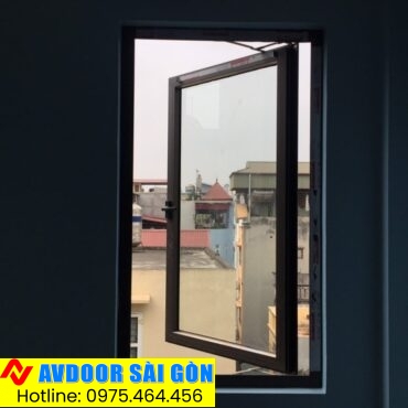 Cửa sổ mở quay 1 c&aacute;nh