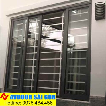 Cửa sổ mở trượt 4 cánh
